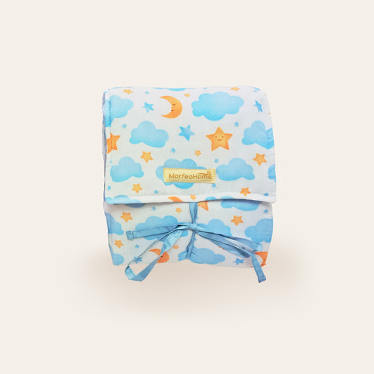 CAMBIADOR PORTÁTIL DE BEBÉS MORFEOHOME – NUBES CELESTES